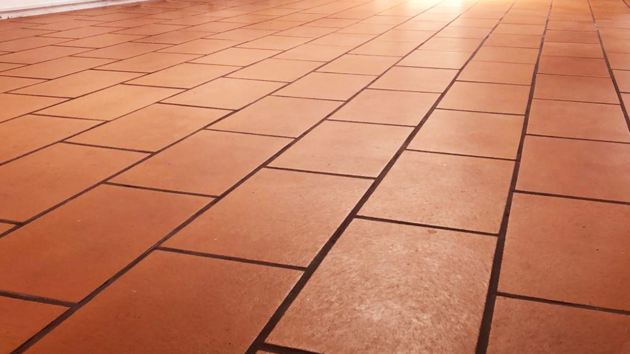 Mantén tu piso de barro como nuevo - LadrilleraMecanizada